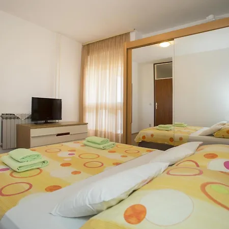 Apartament With Wifi - 13794 Split